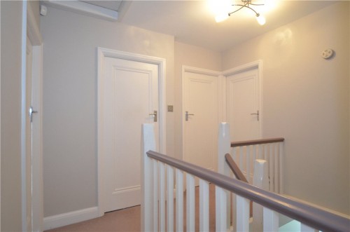 Burwood Avenue, Pinner, Middlesex, HA5 - Photo 11