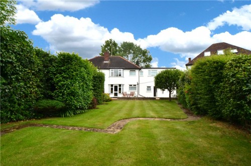 Burwood Avenue, Pinner, Middlesex, HA5 - Photo 14