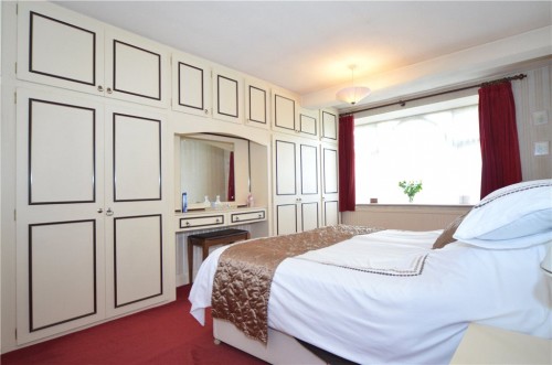 Burwood Avenue, Pinner, Middlesex, HA5 - Photo 4