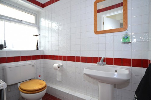 Burwood Avenue, Pinner, Middlesex, HA5 - Photo 5
