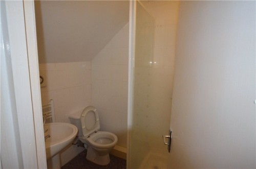Village Way, Pinner, HA5 - Photo 5