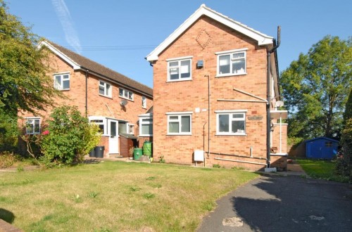 Glebe Court, Hill Lane, Ruislip, Middlesex, HA4 - Photo 1