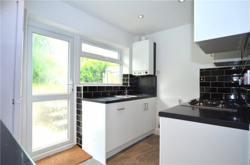 Wiltshire Lane, Pinner, Middlesex, HA5 - Photo 3